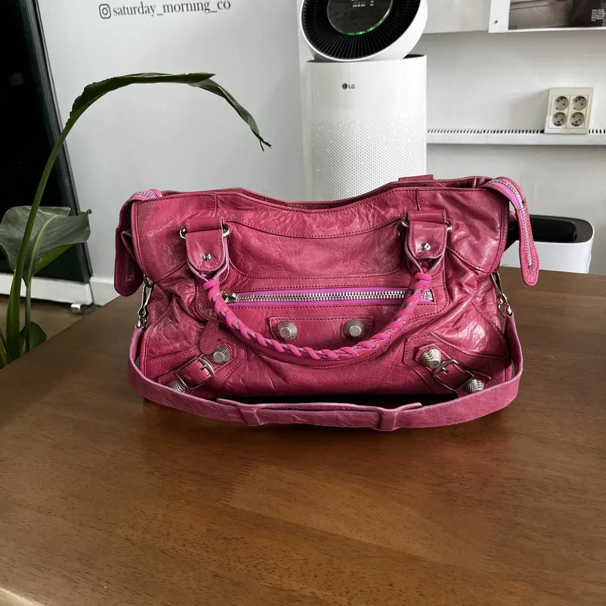 Shop balenciaga on Bunjang Global Site - No more Korean account!