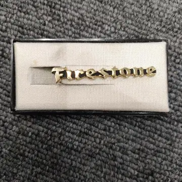 Firestone 넥타이 핀