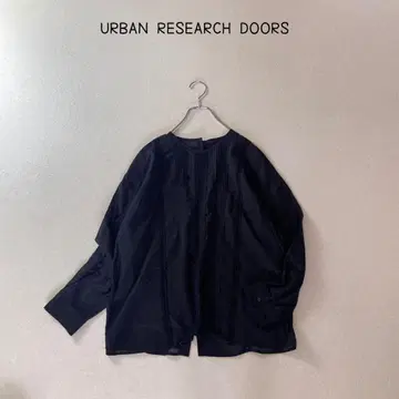 URBAN RESEARCH DOORS 핀턱 레이스 블라우스 시스루