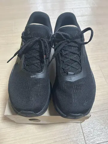 클라우드 몬스터 2 Black/Eclipse