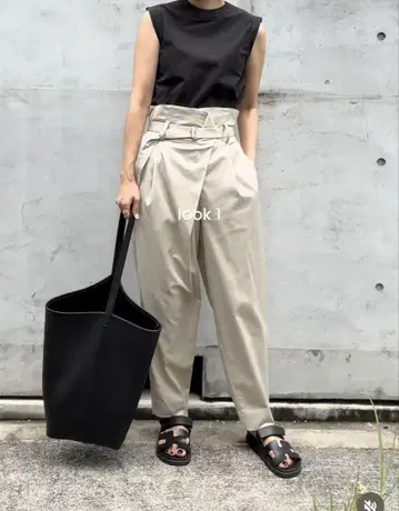 frey 베이지 새틴 하이 웨스트 팬츠 S