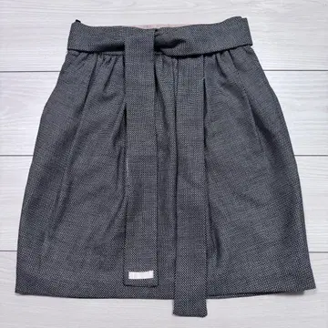 ELISABETTA FRANCHI 엘리자베타 프란키 스커트 38