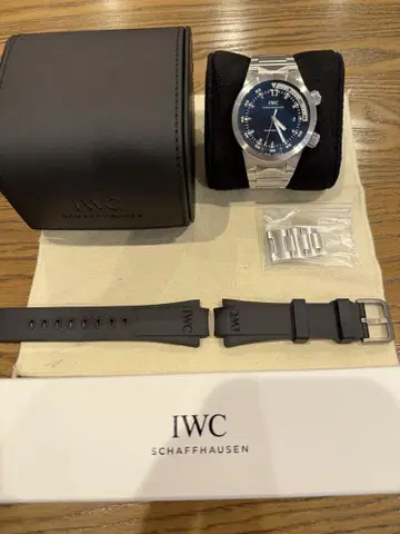 아이더블유씨 아쿠아 타이머 iw354805