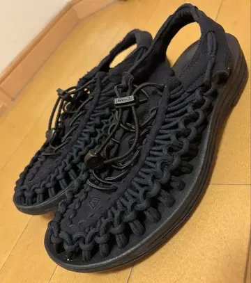 KEEN UNEEK (유니크) 24cm