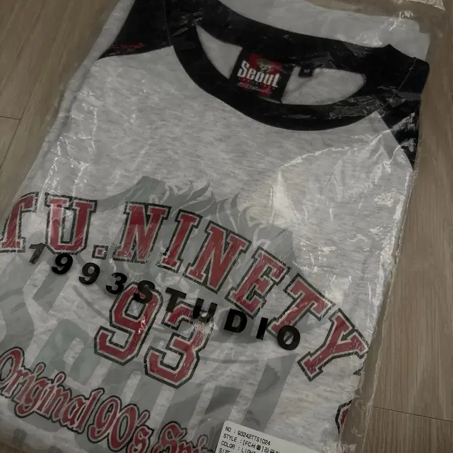 ◇1993studio◇ FC Seoul raglan color combination t-shirt lig MUSINSA | 1993STUDIO [FC Seoul] Raglan color t-shirt_light gray