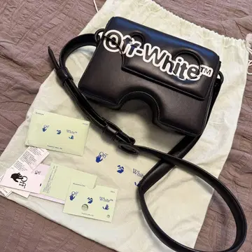 Off-White 숄더백 블랙 Burrow-22