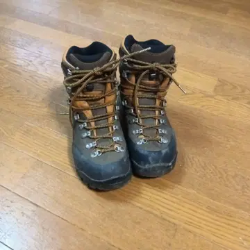 SIRIO GORE-TEX 최고급 모델 등산화 브라운