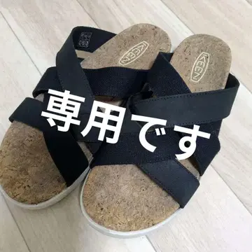 KEEN 블랙 스포츠 샌들