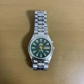 오리엔트 F8110 그린 다이얼 시계