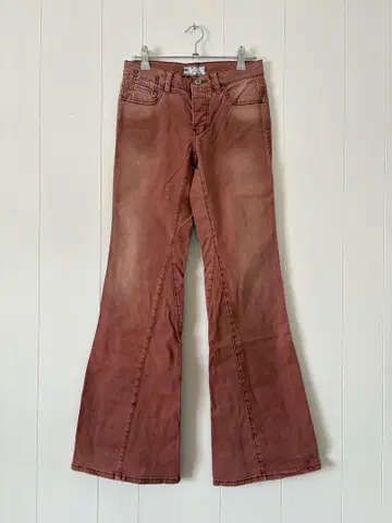 FREE PEOPLE 핑크 부츠 컷 데님 24