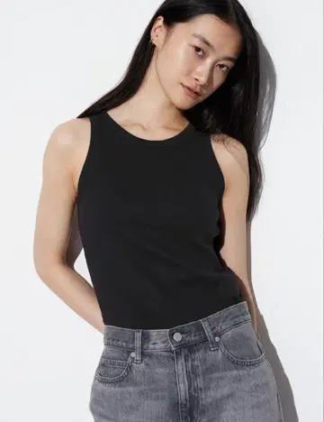 UNIQLO 리브 브라탑 아메리칸 슬리브 화이트 블랙 XL