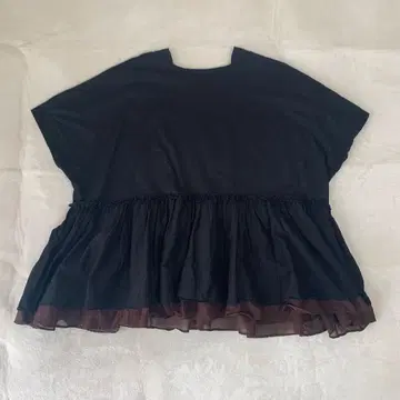 ayane 아얀 프릴 튜닉 반팔 블랙