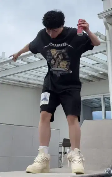 Metallica 티셔츠 [macra 착용]