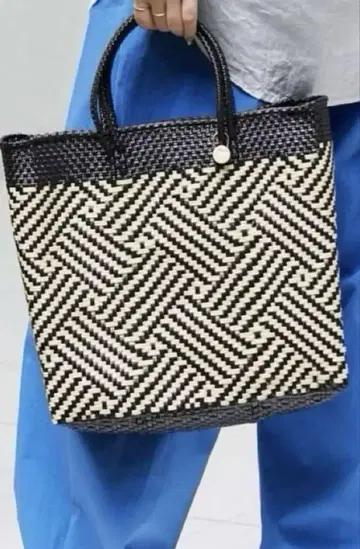 레트라 메르카도 백 TAPETE Black / Cream S