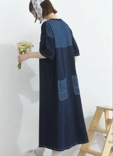 SALE Lupilien 데님 배색 스티치 원피스 네이비