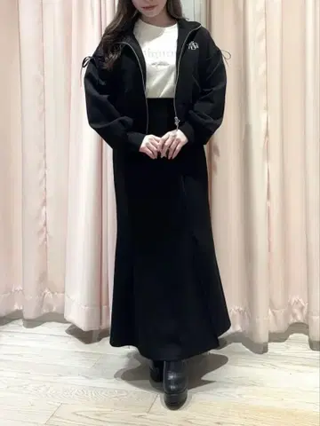 윌 셀렉션 블랙 맨투맨 셋업