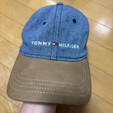 타미힐피거 데님 캡