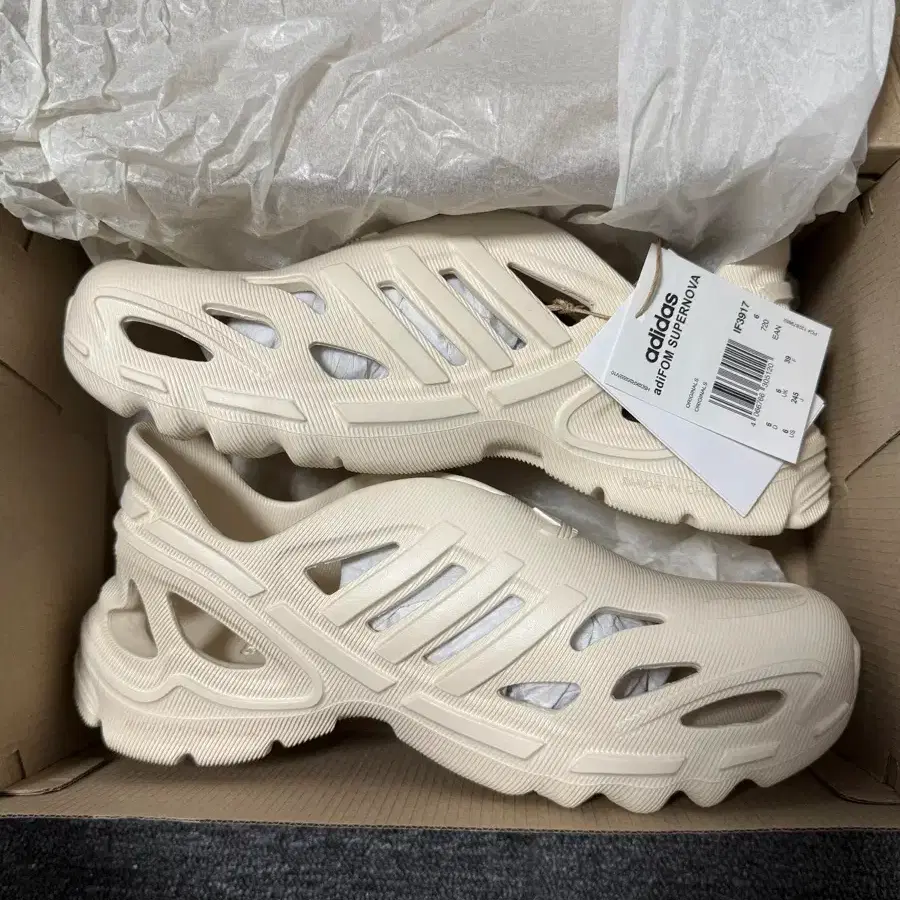 당일출고] 아디다스 아디폼 슈퍼노바 원더 화이트 if3917