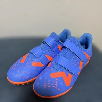 [미사용 새상품] Puma 축구 트레이닝 슈즈 21cm 파랑/오렌지