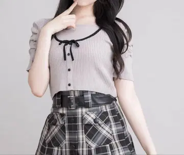 pium 바이컬러 레이어드 니트탑 그레이지
