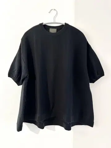 tandey 오로네 벌룬 하프 니트
