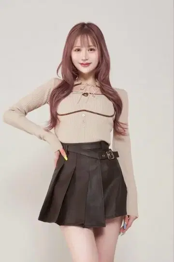 Darich 프론트 오픈 리브 니트 탑 베이지