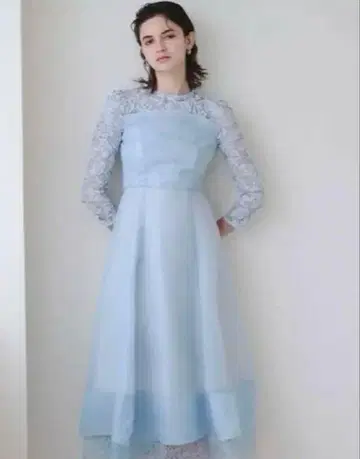 볼륨 플레어 레이스 도킹 드레스 결혼식 2차 모임 성인식