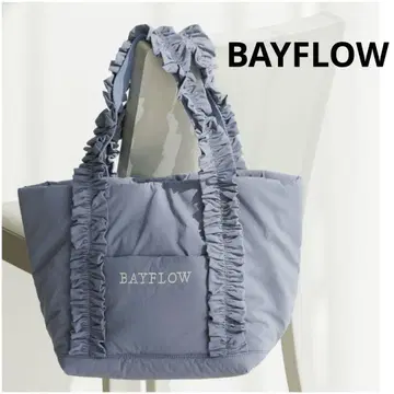 BAYFLOW [바닥이 넓고 사용하기 편한] 프릴 로고 토트 M
