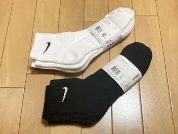 나이키 양말 3켤레 27-29cm 화이트&블랙