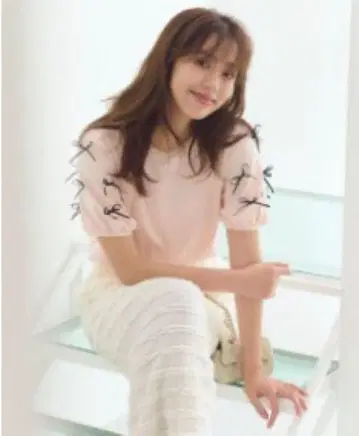 택 포함 새상품 랜덤 리본 티셔츠
