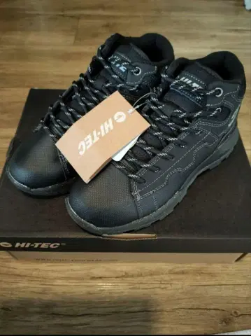 HI-TEC 트레킹 슈즈 블랙 22.5