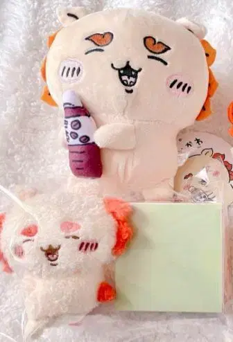 사자와 흰 동물 봉제 인형 세트