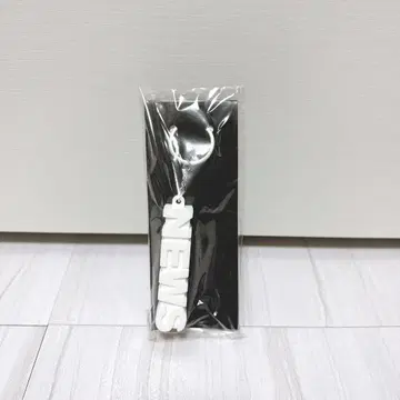 NEWS 로고 키링 [미개봉 새상품]