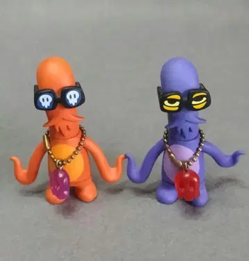 AMOS TOY 몬스타리즘 [클라이브 스퀴드] 2체