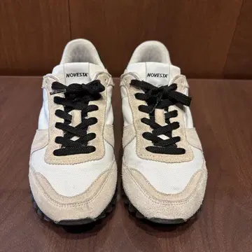 노베스타 NOVESTA Marathon Trail 36 스니커즈