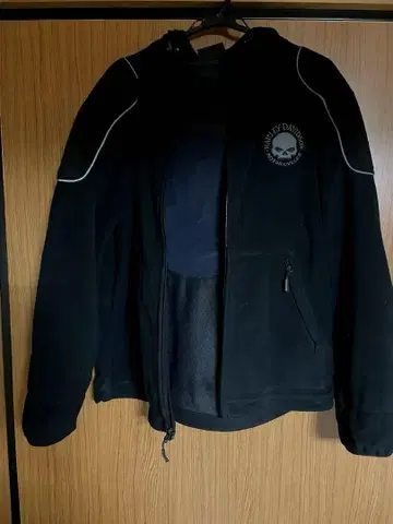 Harley-Davidson 어깨 및 팔꿈치 패드 부착 집업 블랙 후드티