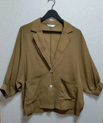 AueiF 자켓