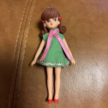 리카짱풍 인형 그린 드레스