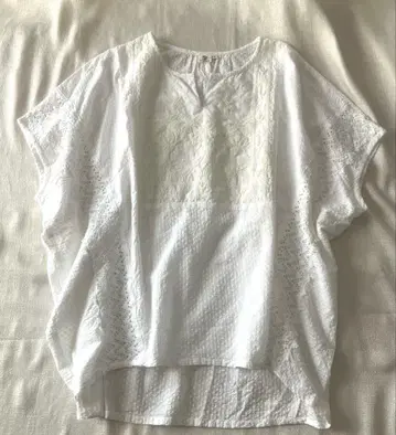 티티카카 블라우스 코튼 화이트 화이트 자수 레이스 루즈한 풀오버