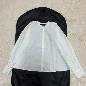새상품급 미즈이로 인드 셔츠 밴드 카라 긴팔 A 라인 넉넉한 최근 모델