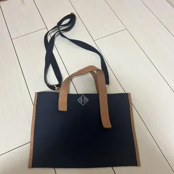 JNHearts 숄더백