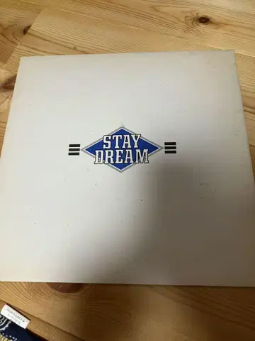 나가부치 츠요시 STAY DREAM 1987년 달력 포함