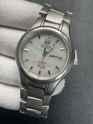 손목시계 ELGIN 다이아 엘진 솔라 티타늄 FK-1251-C