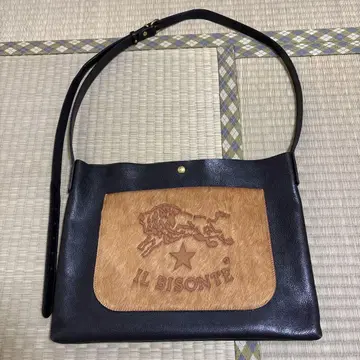 IL BISONTE 가죽 숄더백 송치