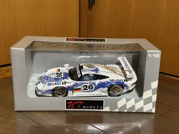 포르쉐 911 GT1 1/18