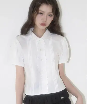 ILLIGO Pintuck 프릴 블라우스 white