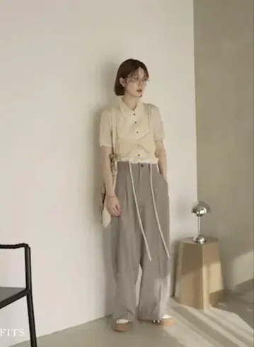 EAPHI FRILLS WAIST PANTS 숏 사이즈