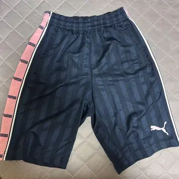 PUMA 인기 컬러! 핑크 하프 팬츠 Y2K 단종 아이템