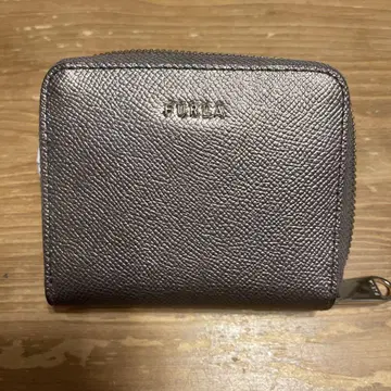 FURLA 메탈릭 그레이 접이식 지갑