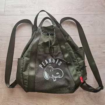 ROOTOTE 카키 스누피 메쉬 럭색 새상품급